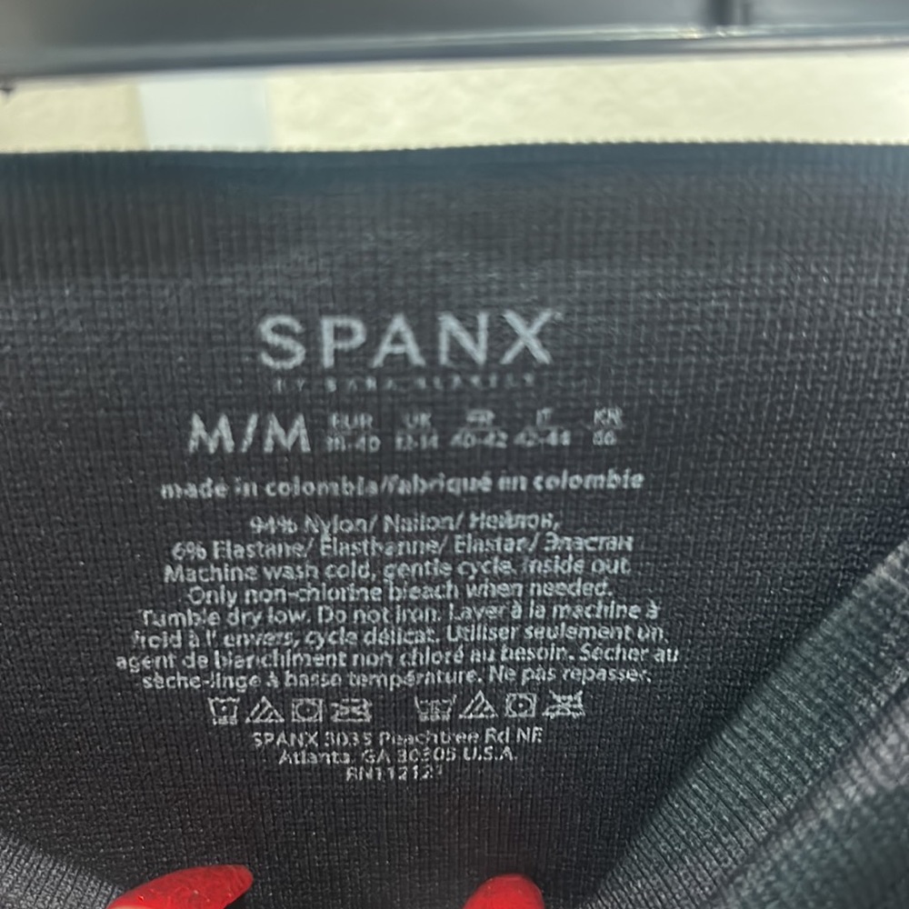 NWT Spanx Look At Me Now Black Camo Leggings Size New Medium - Picture 5 of 5